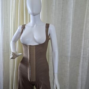Seamless Tan Shapewear Bodysuit